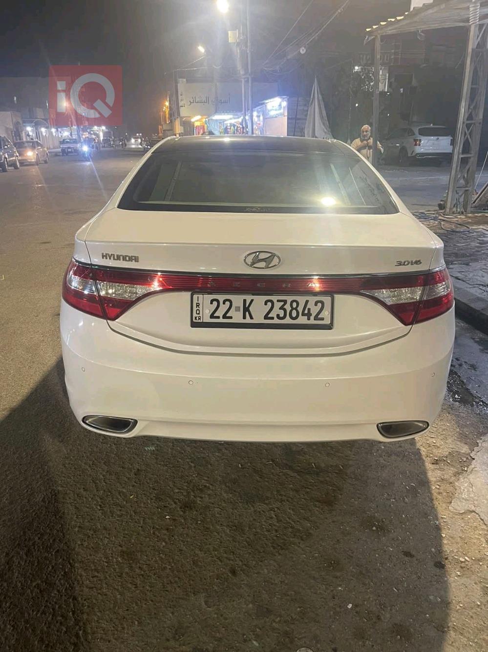 هيونداي أزيرا